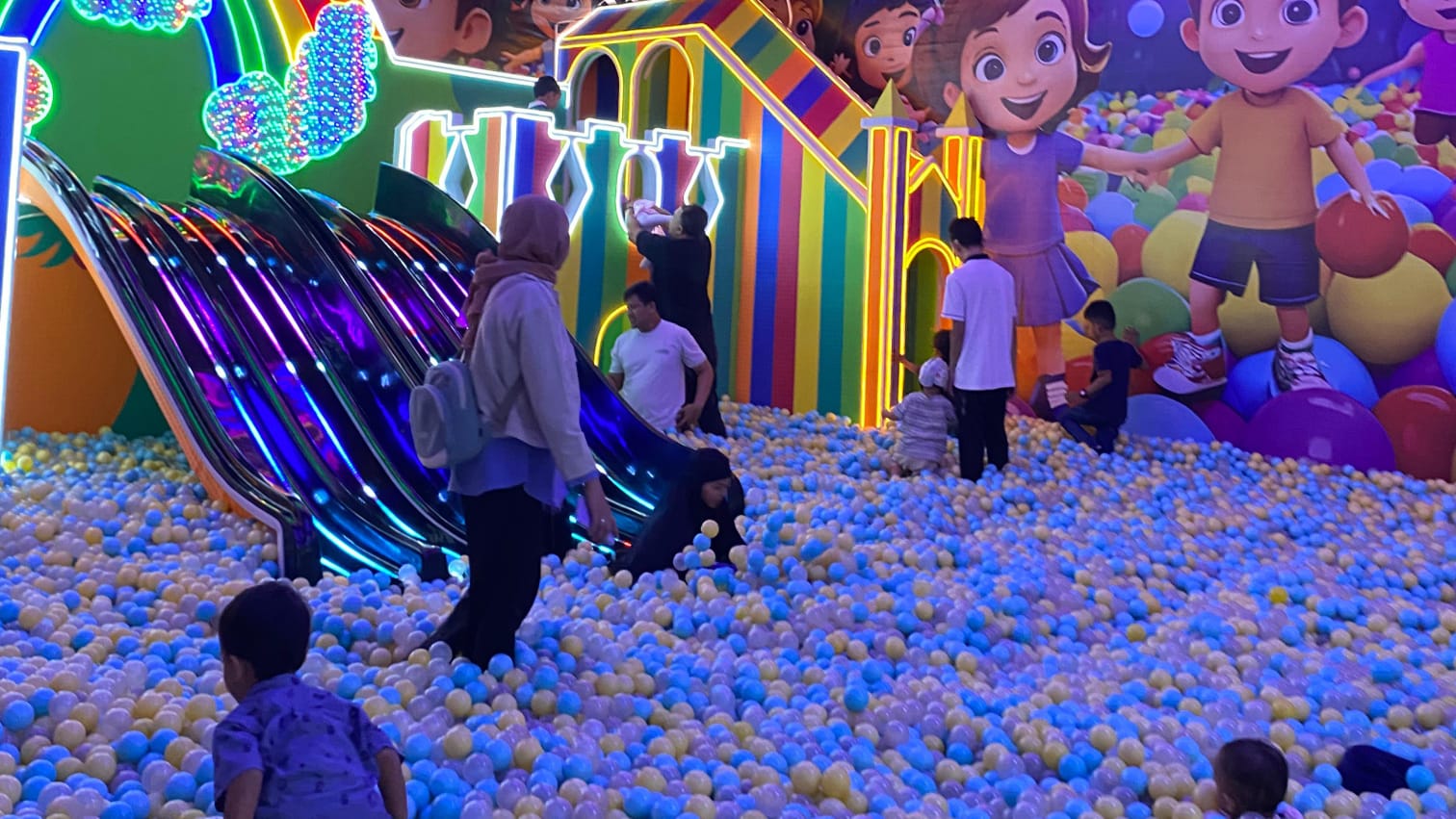 Seru Abis! Rekomendasi Taman Bermain Terbesar dan Terlengkap di Kota Bogor 