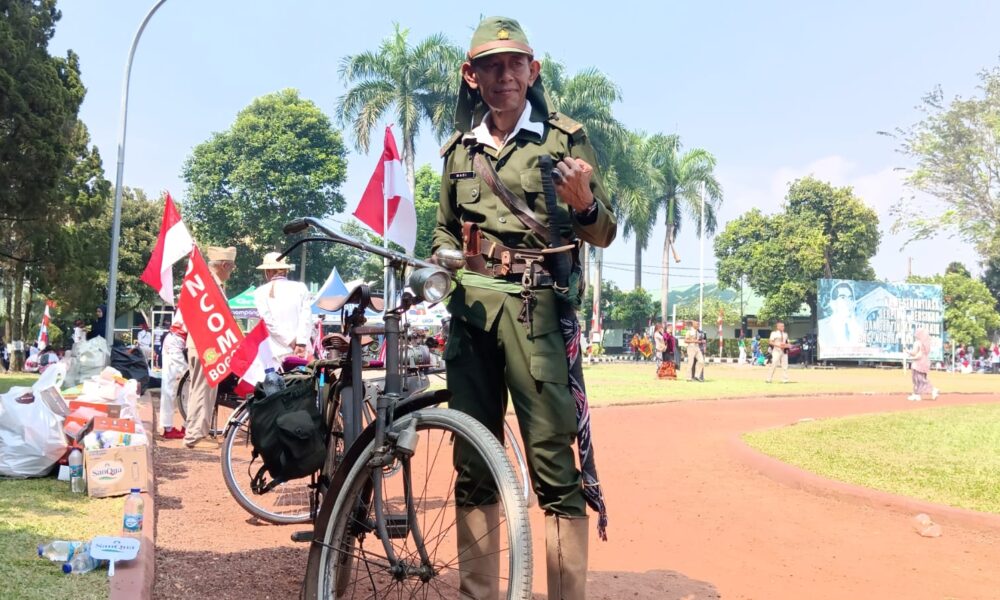 Mengayuh Koleksi Sepeda Onthel Ala ASN Bogor, Harganya Selangit! 