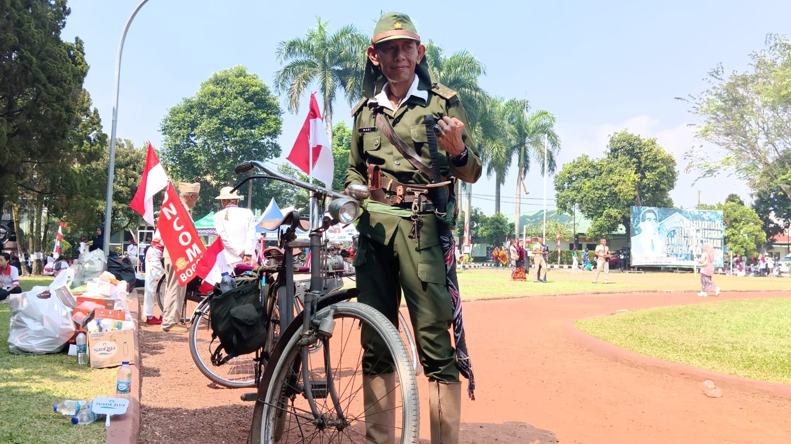 Mengayuh Koleksi Sepeda Onthel Ala ASN Bogor, Harganya Selangit! 