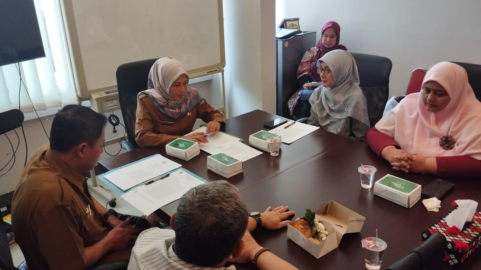 Dapat ‘Lampu Hijau’, DPRD Kota Bogor Lanjut Bahas Raperda Pinjol 