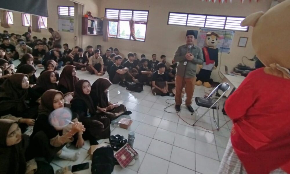 Tingkatkan Partisipasi Pemilih, KPU Kota Bogor Gencar ke Sekolah 