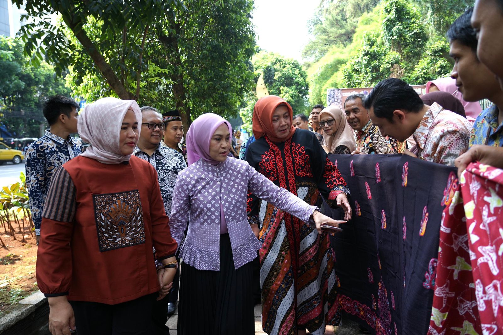 Dari Kain Batik, Kota Bogor Pecahkan Rekor ORI