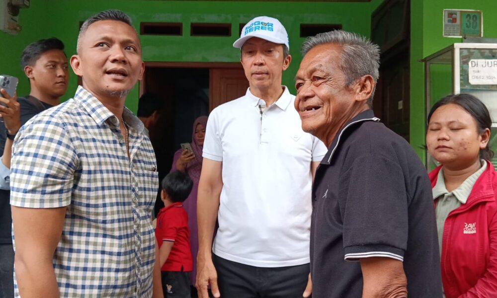 Blusukan di Kebon Kalapa, Dedie-Jenal Janji Atasi Kebakaran Pemukiman Padat Penduduk 