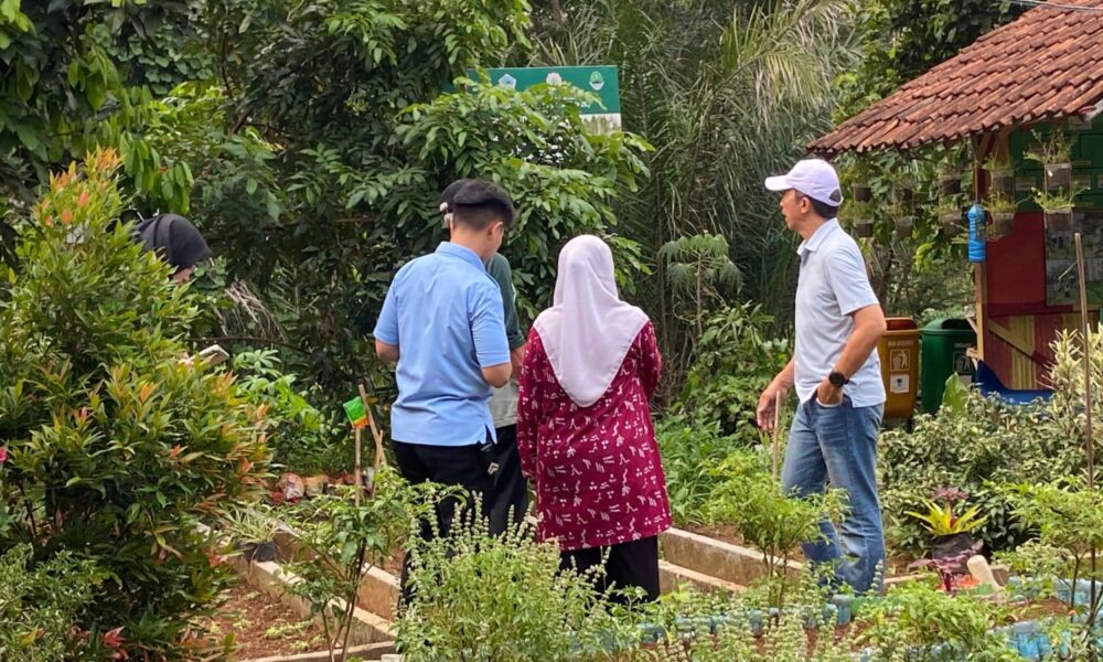 Blusukan di Cipaku, Dedie Rachim Sapa Warga juga Gali Potensi Wilayah 