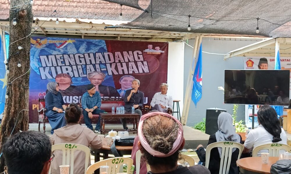 Bedah Buku Menghadang Kubilai Khan di Posko Bogor Beres