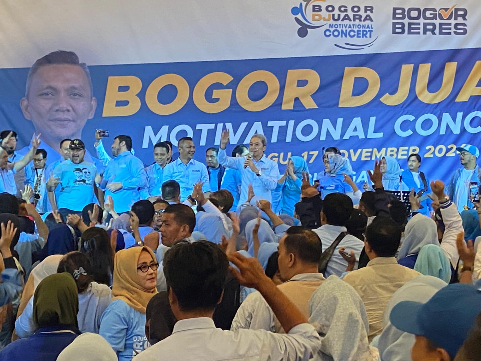 Dedie-Jenal Bakar Semangat Ribuan Relawan Jelang Pilkada