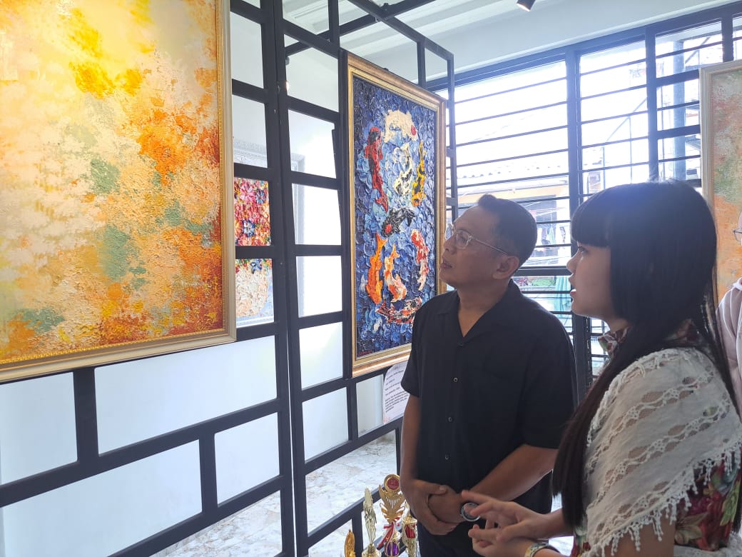 Jennifer Sharon, Pelukis Muda Asal Kota Bogor Pamerkan Karya Lukis