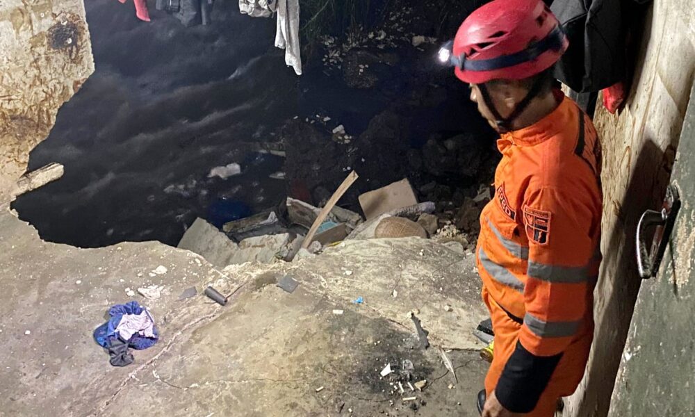 Dilanda Bencana, 3 Keluarga di Pasirjaya-Kedungbadak Mengungsi