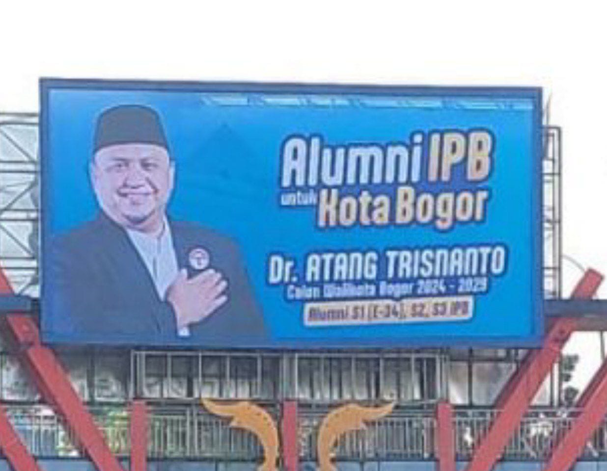 Billboard Atang Trisnanto Disabotase Orang Tak Dikenal 