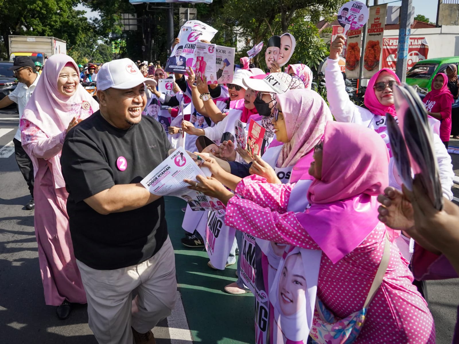 Flashmob, Cara Unik Kampanye Pamungkas Atang-Annida Sapa Masyarakat 