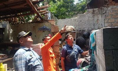 Diguyur Hujan Deras, Atap Rumah Warga di Babakan Pasar Ambruk