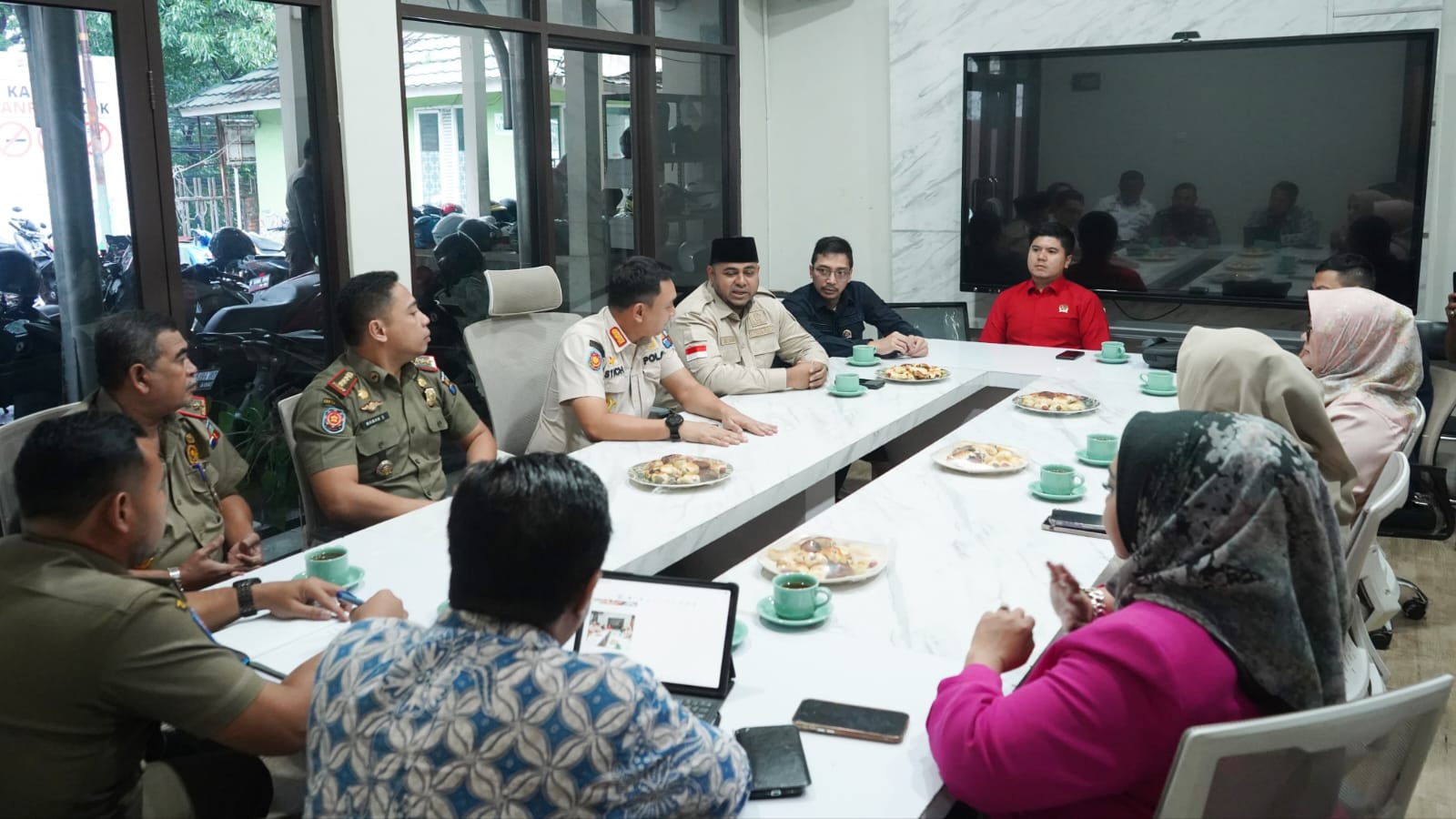 Datangi Satpol PP, Komisi I Bahas Isu Penegakan Perda Khususnya Perizinan