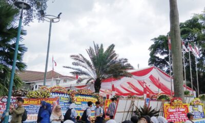 Sambut Dedie-Jenal, Balai Kota Bogor Dipenuhi Karangan Bunga