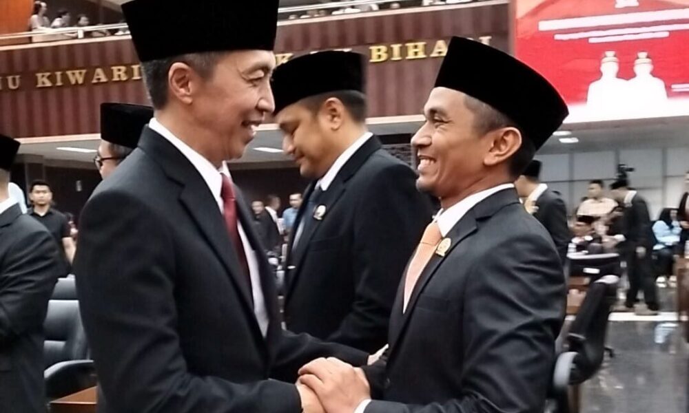 Era Baru Bogor Beres, Kang Rozi Beri Selamat ke Dedie-Jenal