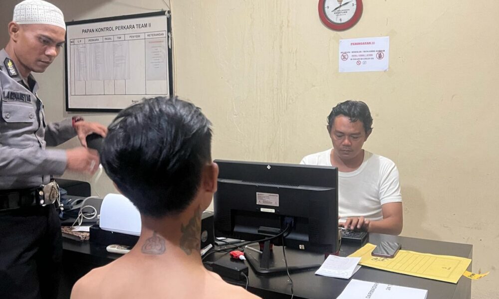 Viral Aksi Saling Pukul dalam Angkot di Kota Bogor, Polisi Tangkap Pelaku 