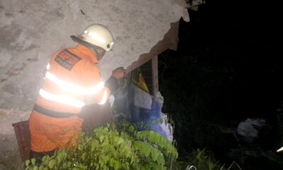 Tembok Rumah Warga di Kayumanis Ambruk, Penghuni Mengungsi