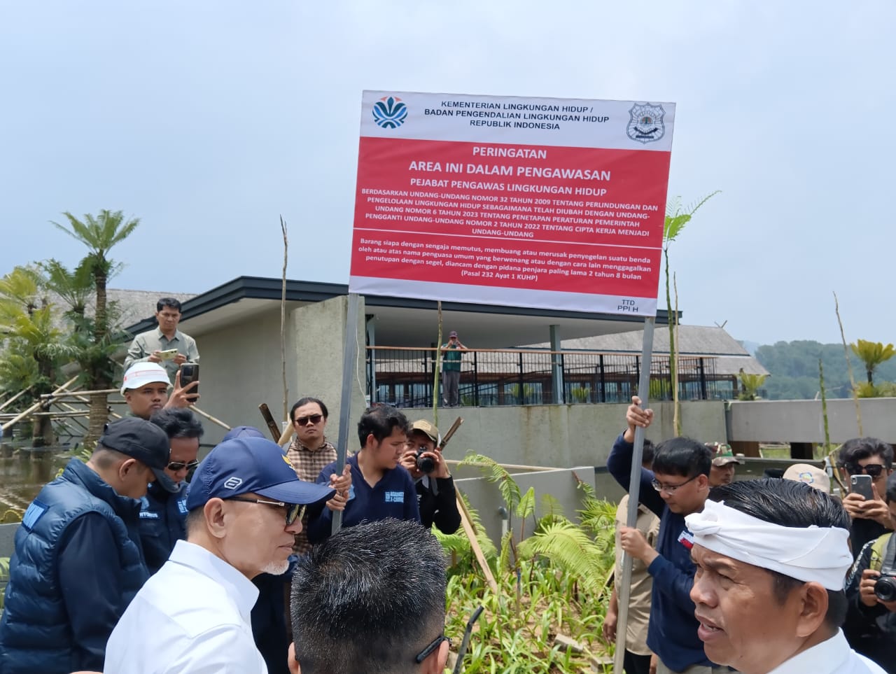 Buntut Banjir di Puncak, 4 Tempat Wisata Disegel Kementerian Lingkungan Hidup
