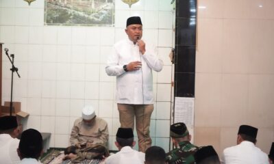 Tarawih Keliling Perdana di Masjid Al Mansyur, Rudy Susmanto Serap Aspirasi Warga 