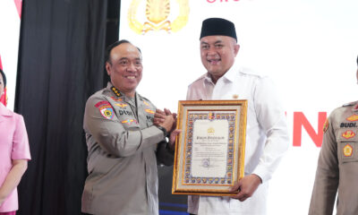 Bupati Bogor Rudy Susmanto Raih Penghargaan dari Kapolri