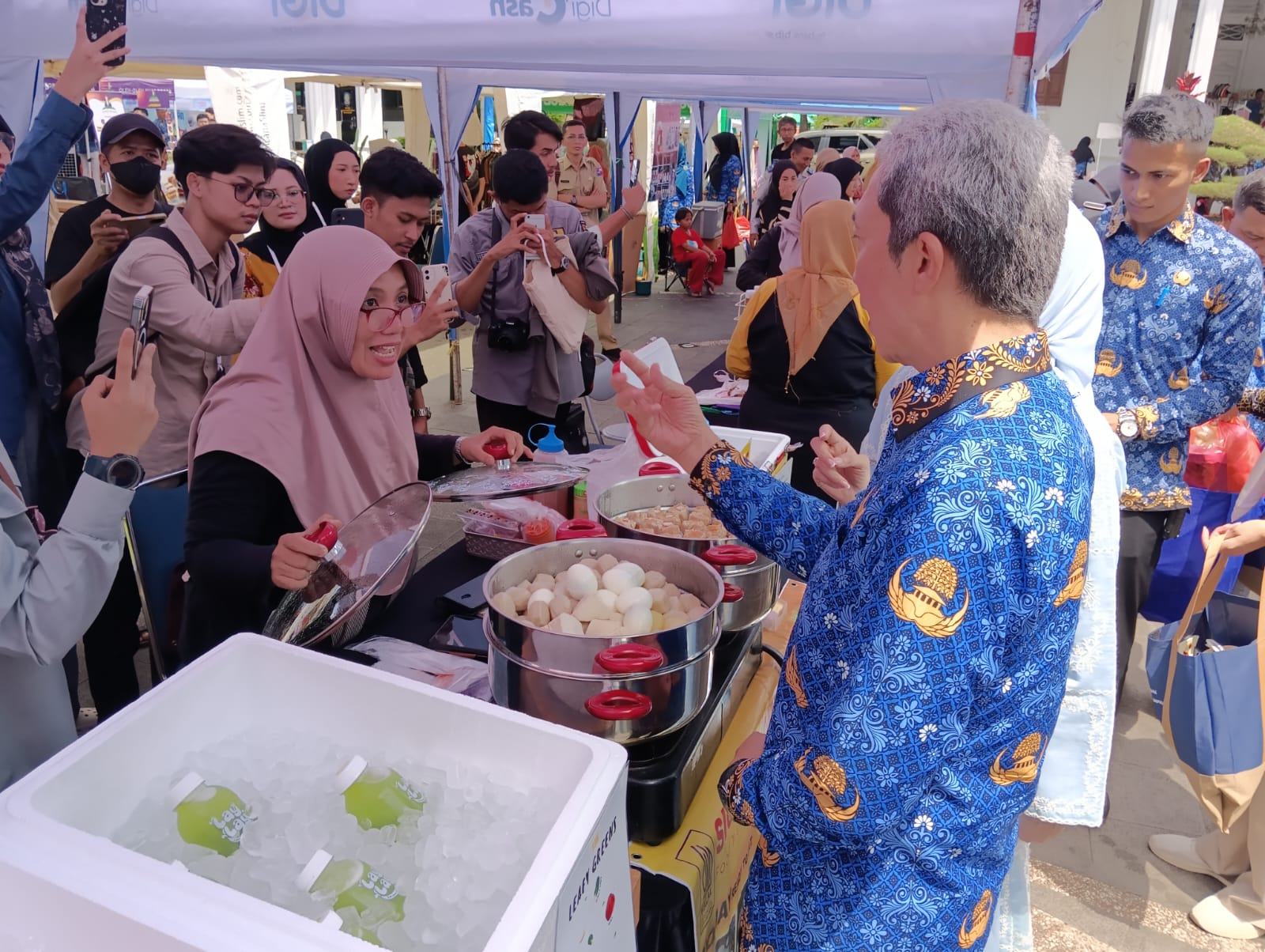 Bazar Pangan Hingga Penukaran Uang Ramaikan Balkot Ramadhan Fest 2025 