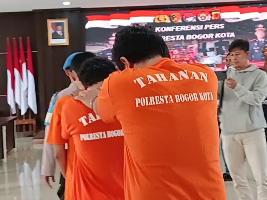 Apes, Pria Ini Kena Razia Bawa Belasan Ribu Obat Terlarang di Kota Bogor