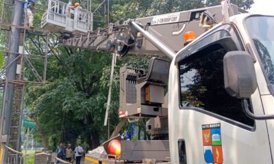 Billboard Tak Berizin di Jalur SSA Kota Bogor Kembali Dibongkar