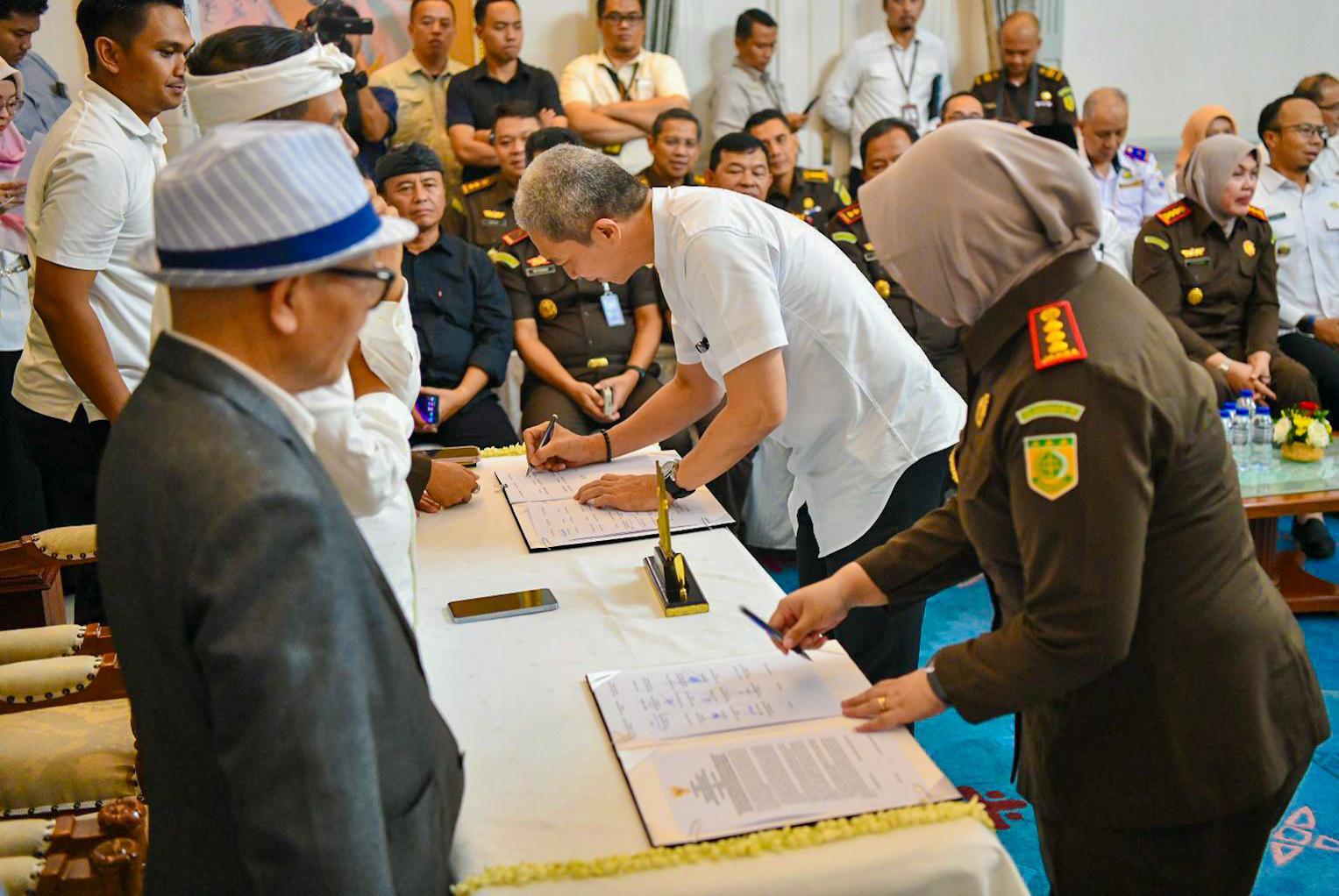 Gubernur Dedi Mulyadi Minta Pemkot Bogor Revisi Desain Museum Batutulis