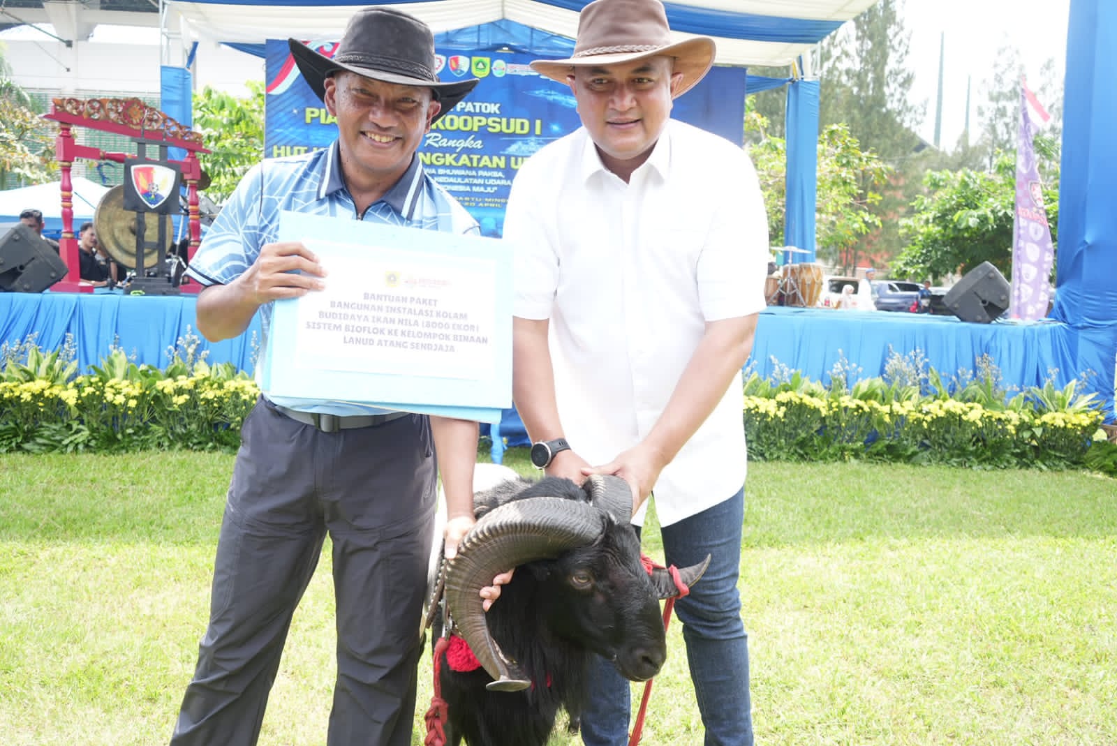 Tingkatkan Kualitas Peternak, Bupati Rudy Susmanto Dukung "Pesta Patok" Domba Garut di Lanud ATS