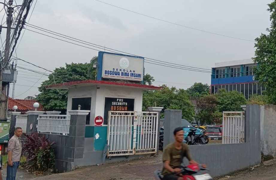 Puluhan Pelajar hingga Guru Bina Insani Diduga Keracunan Makanan