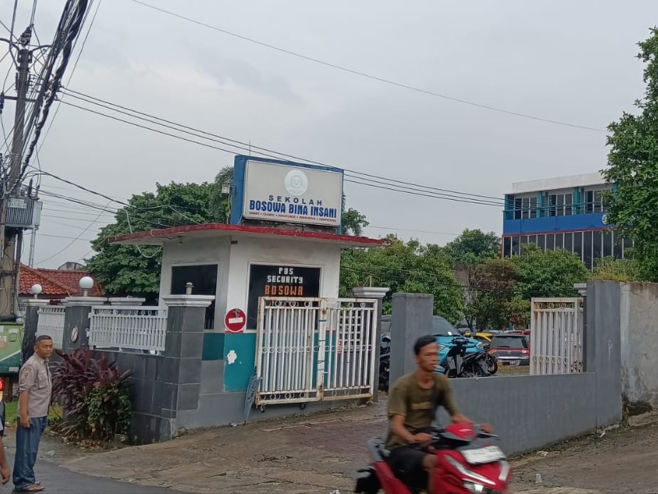 Puluhan Pelajar hingga Guru Bina Insani Diduga Keracunan Makanan