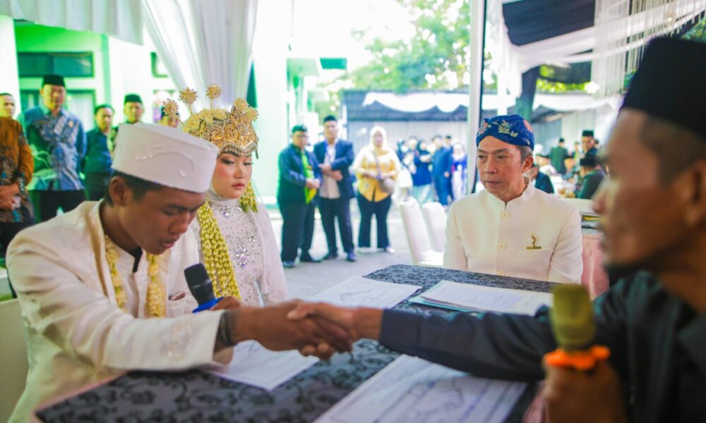 Sah! Puluhan Pasang Pengantin di Kota Bogor Nikah Massal 