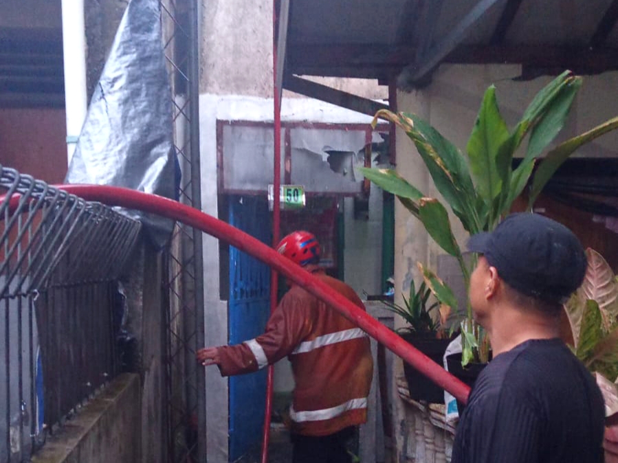 Kebakaran Rumah di Lawang Gintung, 6 Mobil Damkar Dikerahkan