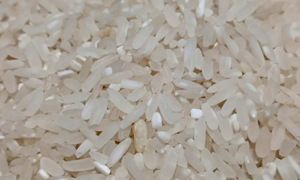 Pakar IPB Ungkap Ciri-ciri Beras Oplosan yang Mudah Dikenali