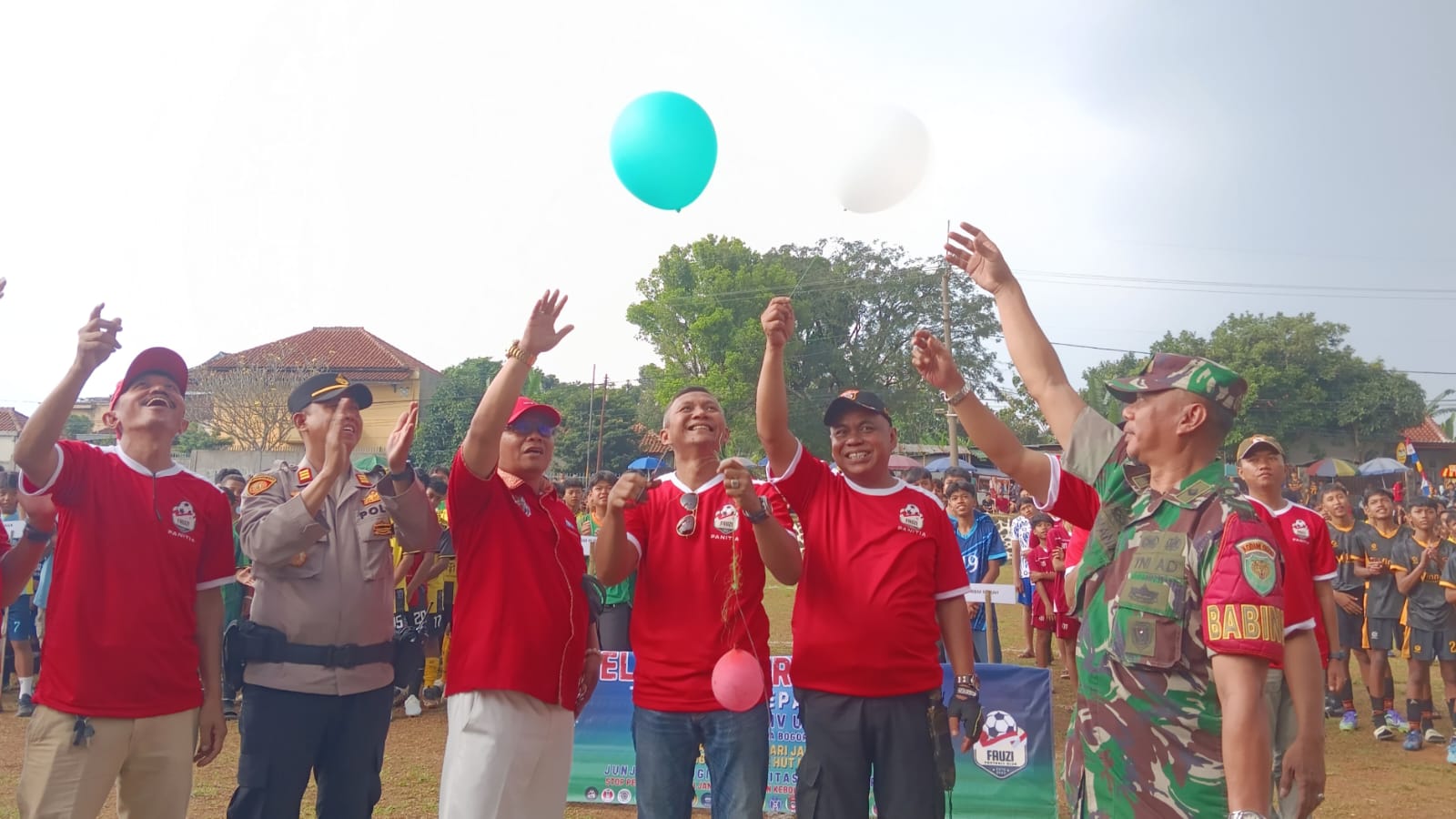 Puluhan Tim U-15 Berlaga di Turnamen Sepak Bola Fauzi Cup