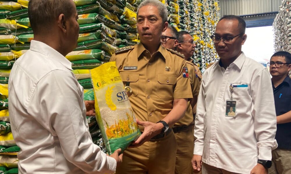 Dedie Rachim Cek Gudang Bulog: Stok Beras Kota Bogor Aman 6 Bulan ke Depan 