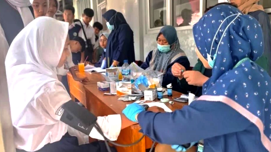 Mantu Parawali, Sentuhan Kearifan Lokal di Puskesmas Parung