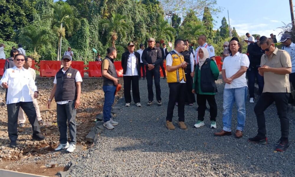 Banggar Sidak Perbaikan Jalan Saleh Danasasmita dan Lahan Trase Baru