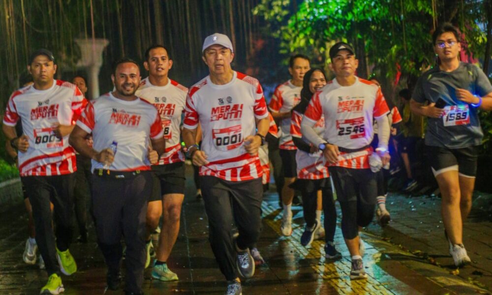 Ribuan Pelari Ramaikan Merah Putih Night Run di Kota Bogor