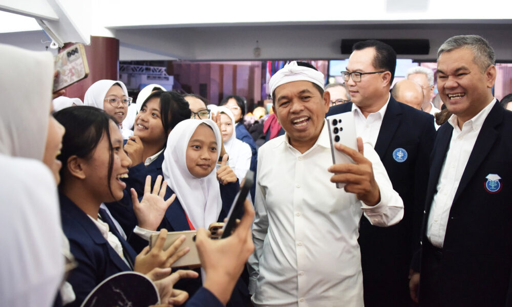 Pemprov Jabar Siapkan 30 Miliar untuk Beasiswa hingga S3 di IPB University