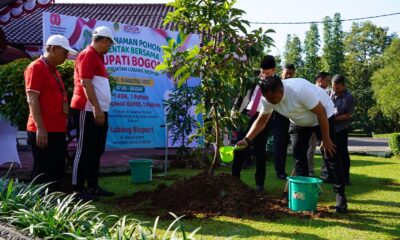 Bupati Rudy Susmanto Instruksikan ASN Tanam Pohon