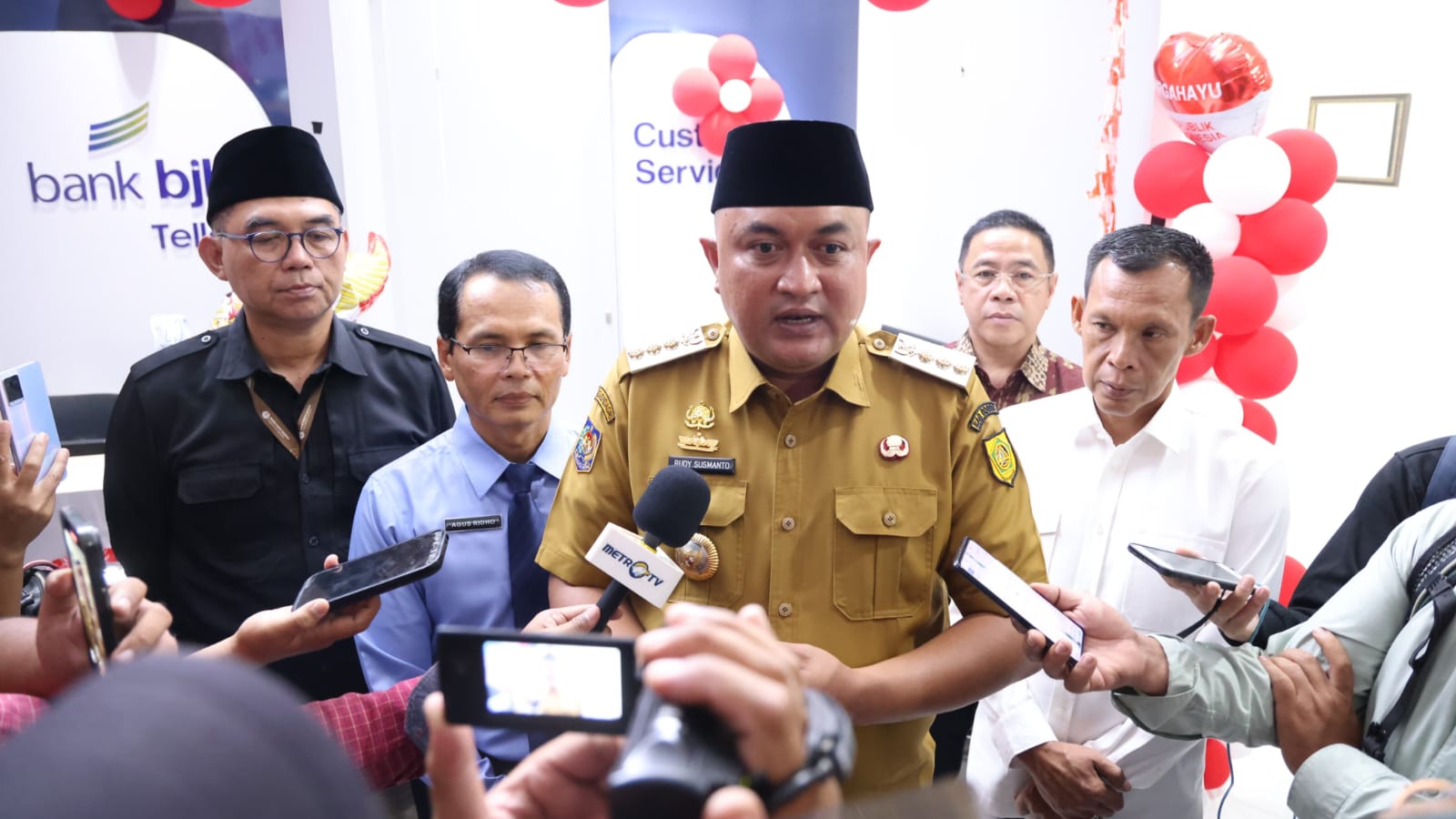 Pelayanan 80 Jam Nonstop di Kabupaten Bogor Pecahkan Rekor MURI