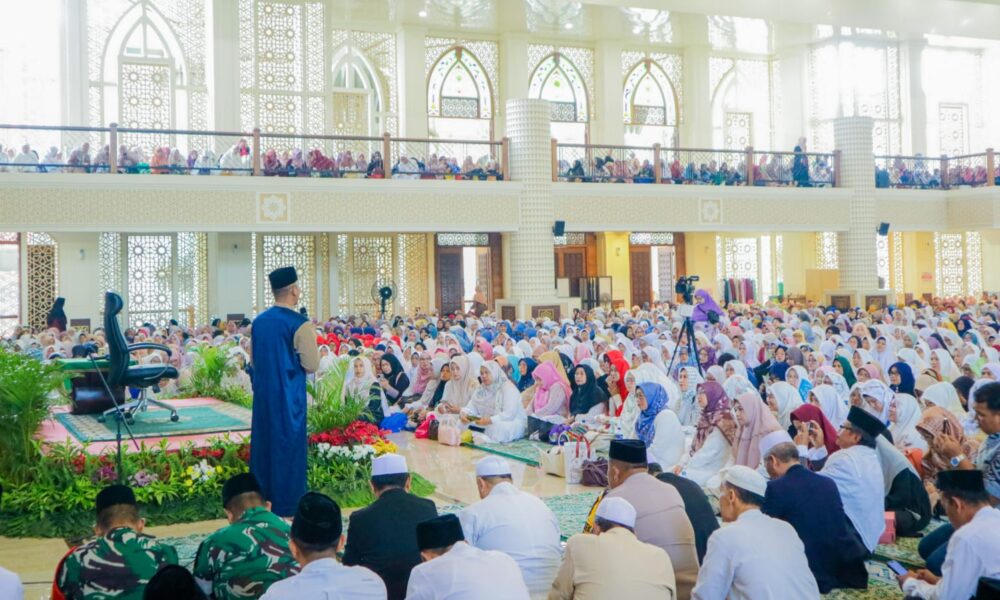 Ribuan Jemaah Hadiri Peringatan Maulid Nabi Tingkat Kota Bogor
