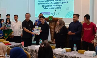 Ditebus, DPRD Kota Bogor Bagikan Ijazah Tertahan di Sekolah