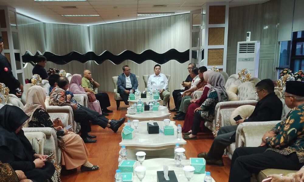 Ke DPRD, Forkom Perguruan Tinggi Bogor Usulkan Beasiswa untuk Mahasiswa