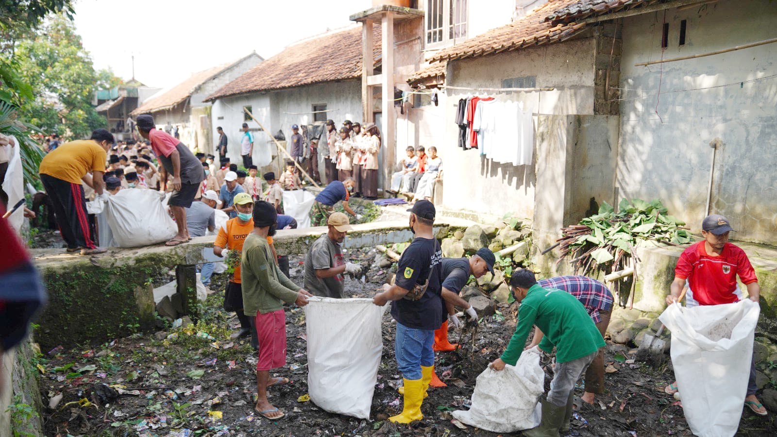 Bupati Rudy Susmanto Canangkan Aksi Bersih Kabupaten Bogor