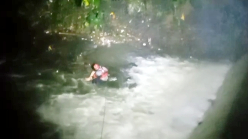 Pria di Katulampa Selamat Usai Loncat ke Kali Baru Setinggi 20 Meter