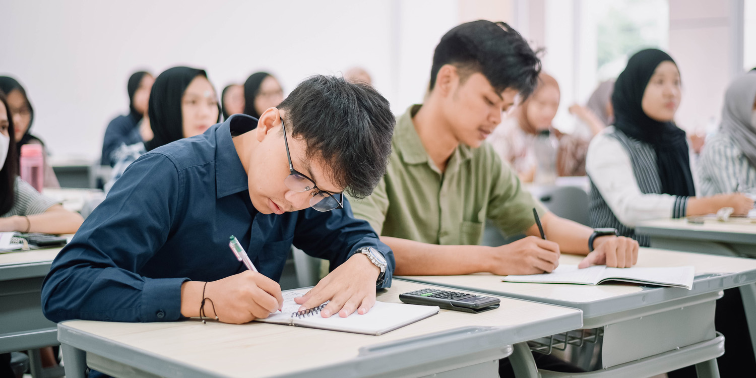 Mahasiswa Wajib Tahu! 5 Kebiasaan Penting yang Dukung Kesuksesan di Bangku Kuliah