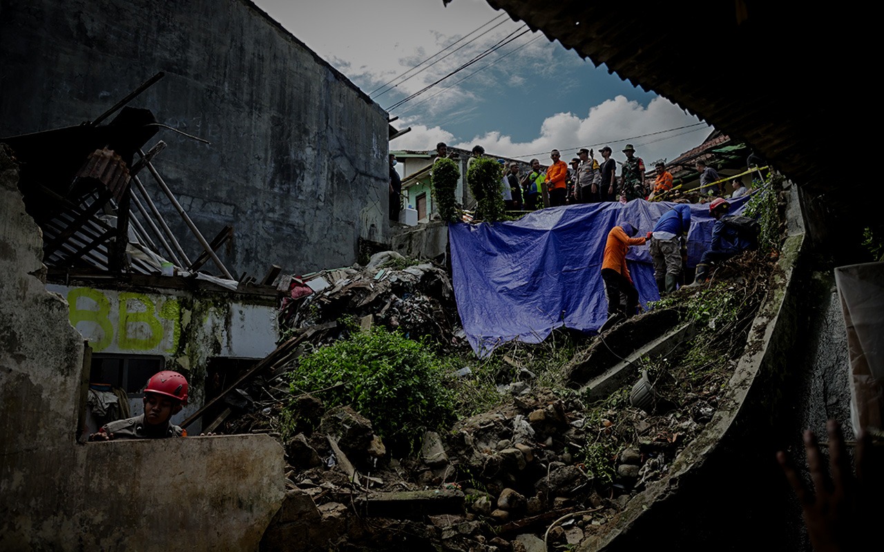 Pemkot Benahi Drainase dan TPT Pasca Longsor di Bondongan