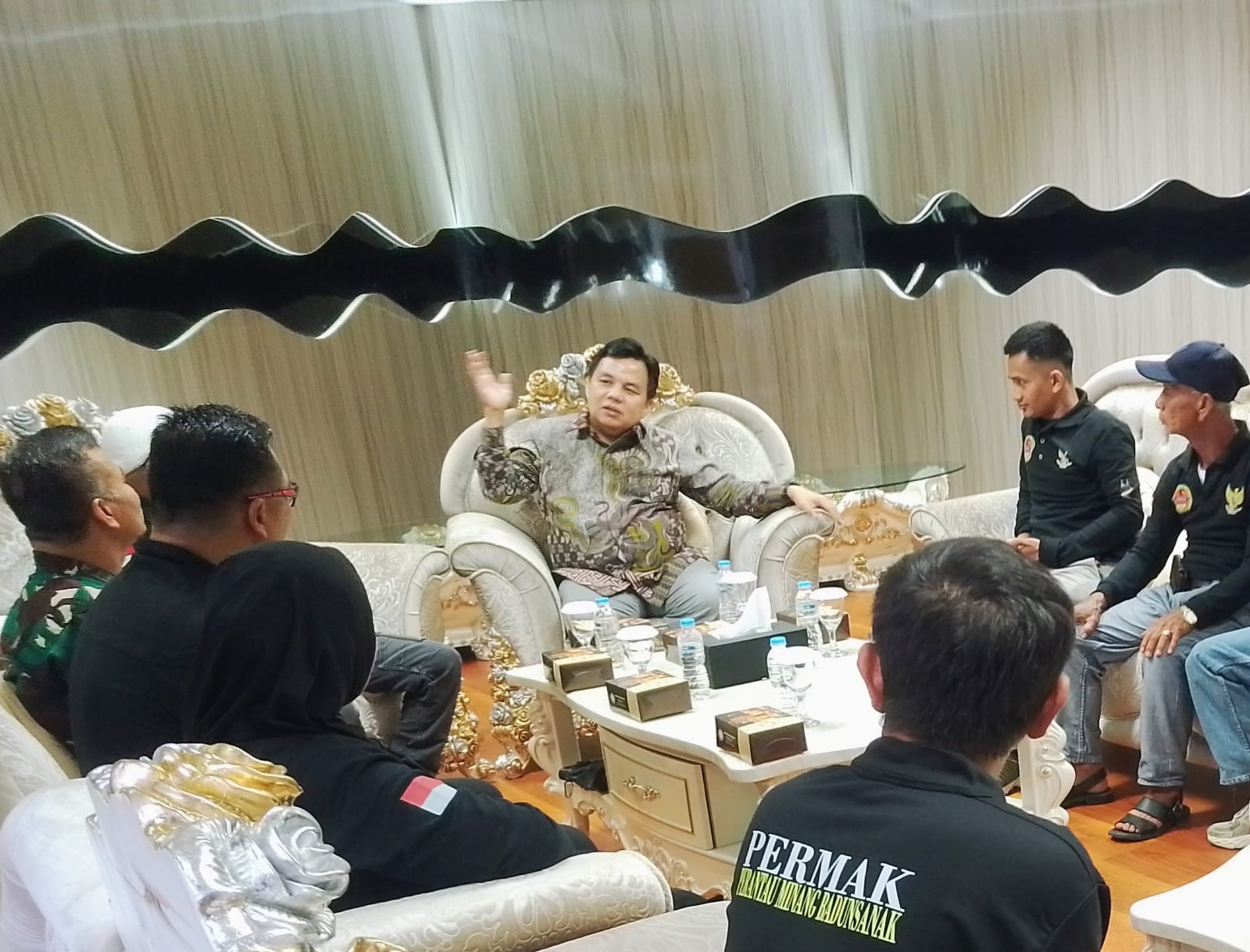 Ketua DPRD Adityawarman Terima Kunjungan Perantau Minang