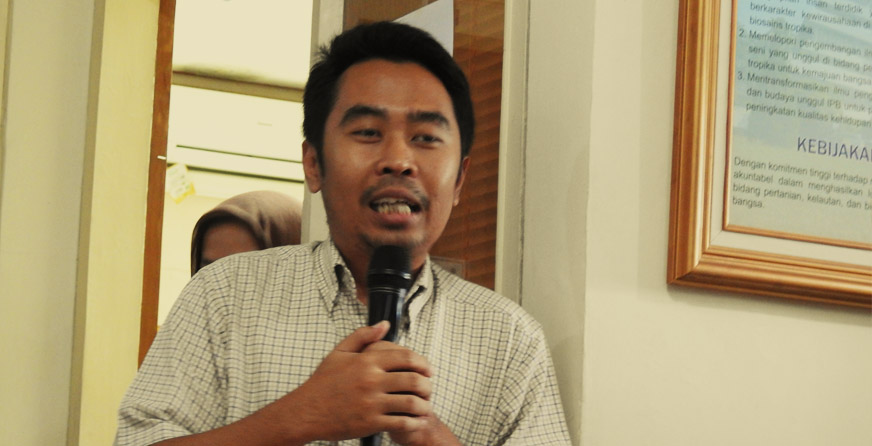 Monyet Ekor Panjang Masuk Permukiman di Bogor, Ahli IPB Jelaskan Penyebabnya